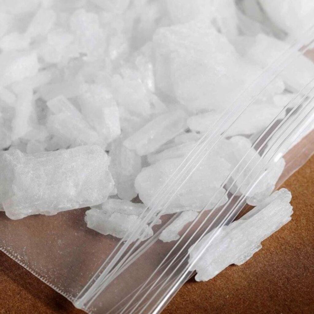 3-FPM-Crystal.jpeg 3-FPM Crystal - Image 1